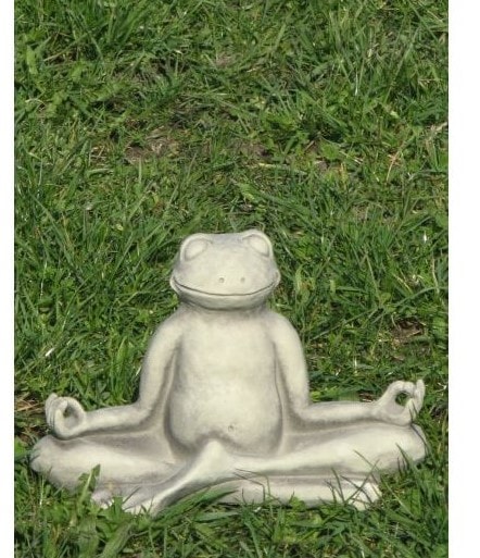 Gartenskulptur YOGA-FROSCH